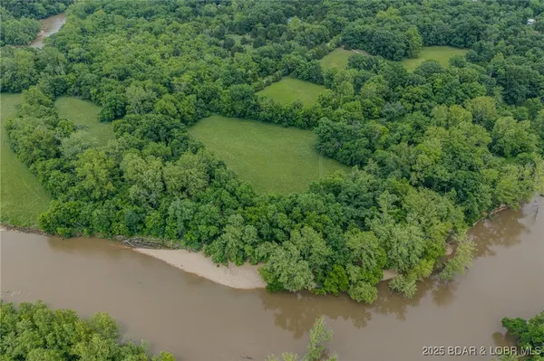 $550,000 | 4506 Tunnel Dam Road, Macks Creek, MO 65786