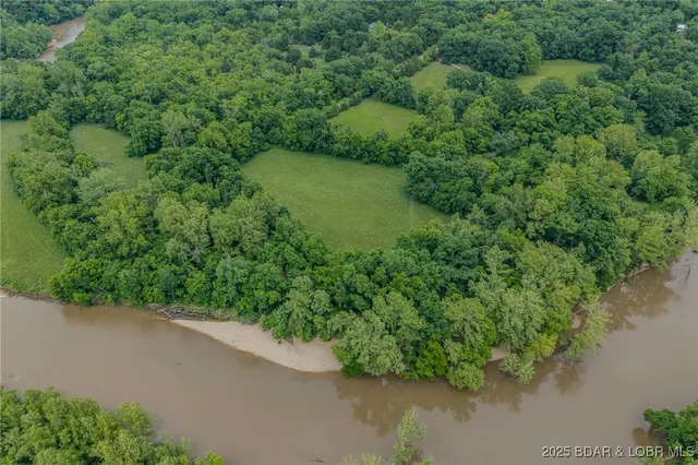 $599,000 | 4506 Tunnel Dam Road, Macks Creek, MO 65786