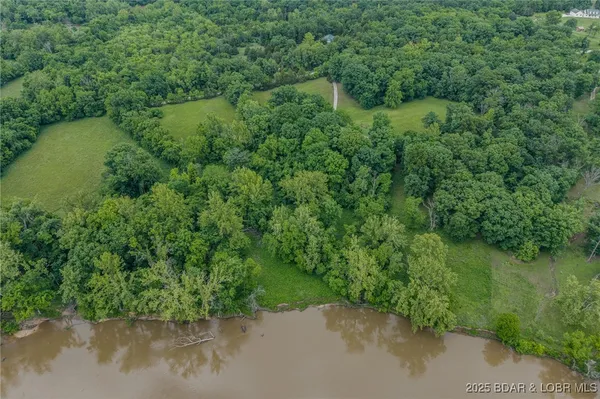 $550,000 | 4506 Tunnel Dam Road, Macks Creek, MO 65786