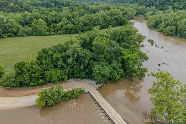 $599,000 | 4506 Tunnel Dam Road, Macks Creek, MO 65786