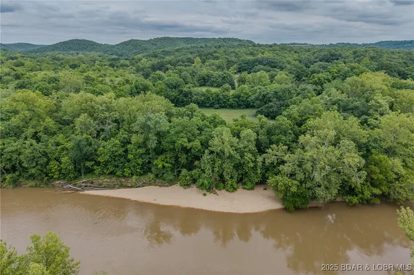 $550,000 | 4506 Tunnel Dam Road, Macks Creek, MO 65786