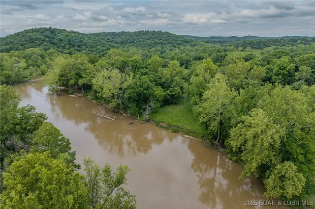 $599,000 | 4506 Tunnel Dam Road, Macks Creek, MO 65786