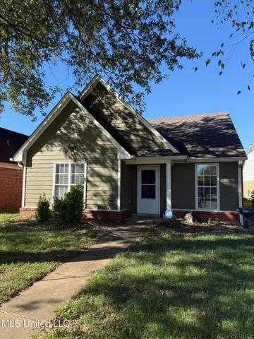 $1,635 | 5411 Jackson Cove, Southaven, MS 38671