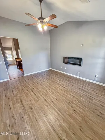 $1,635 | 5411 Jackson Cove, Southaven, MS 38671