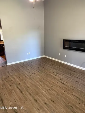 $1,635 | 5411 Jackson Cove, Southaven, MS 38671