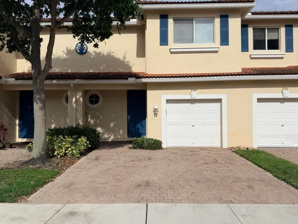 $3,000 | 2789 South Evergreen Circle, Boynton Beach, FL 33426