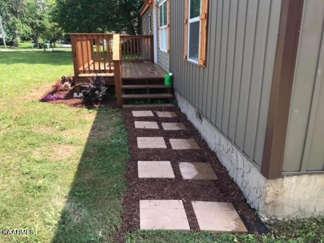 309 Warren Street Athens, TN 37303 - Photo 4 of 25 IMG_9067