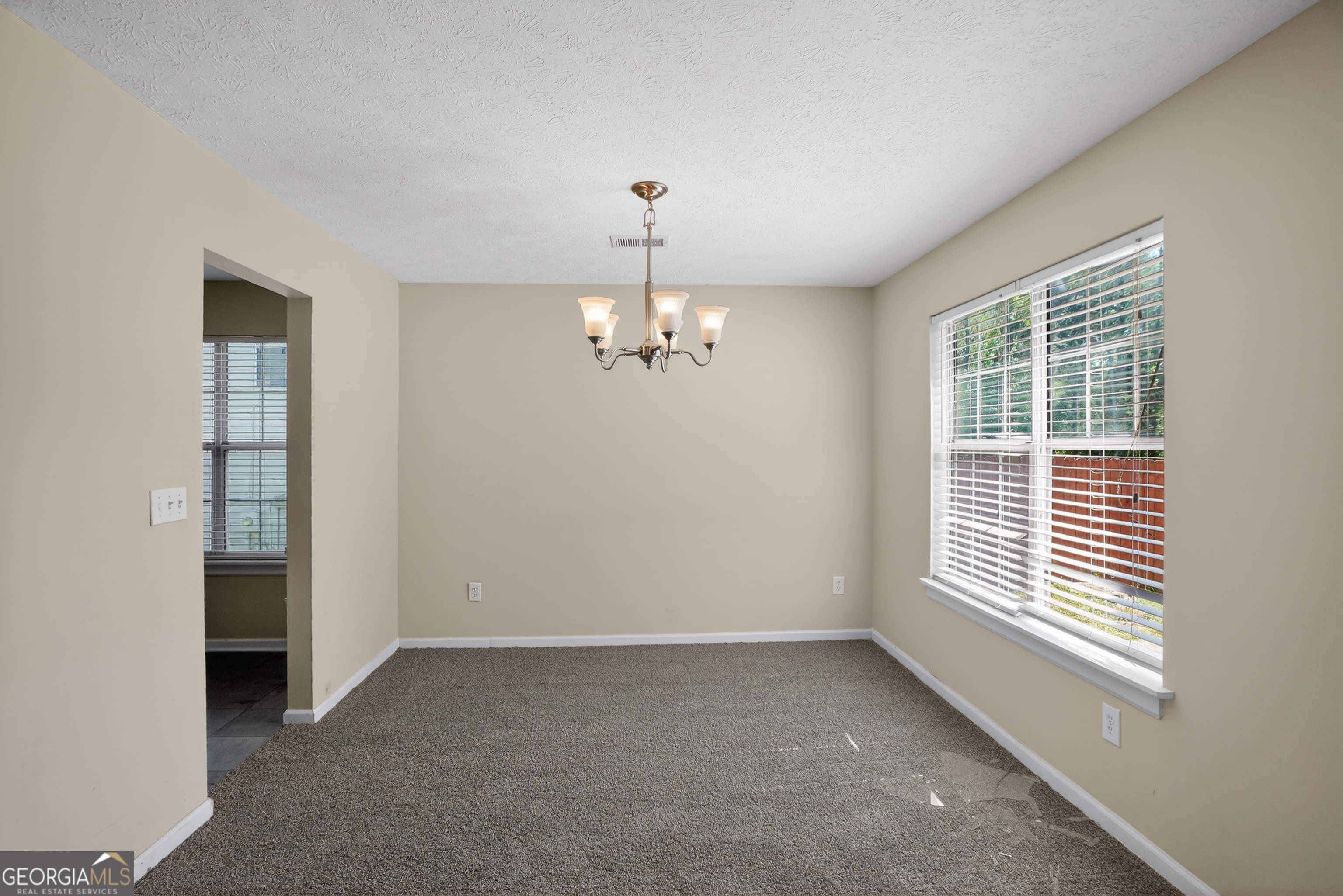 3235 Hunters Crossing Point Lithonia, GA 30038 - Photo 23 of 41