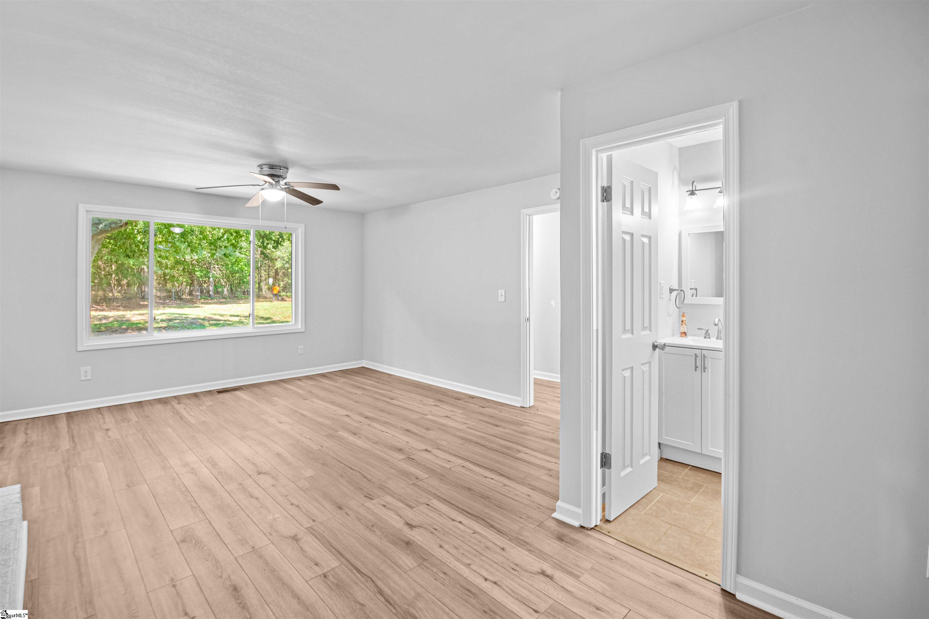 488 Tabor Woods Road Pickens, SC 29671 - Photo 20 of 36 Gallery Image 20