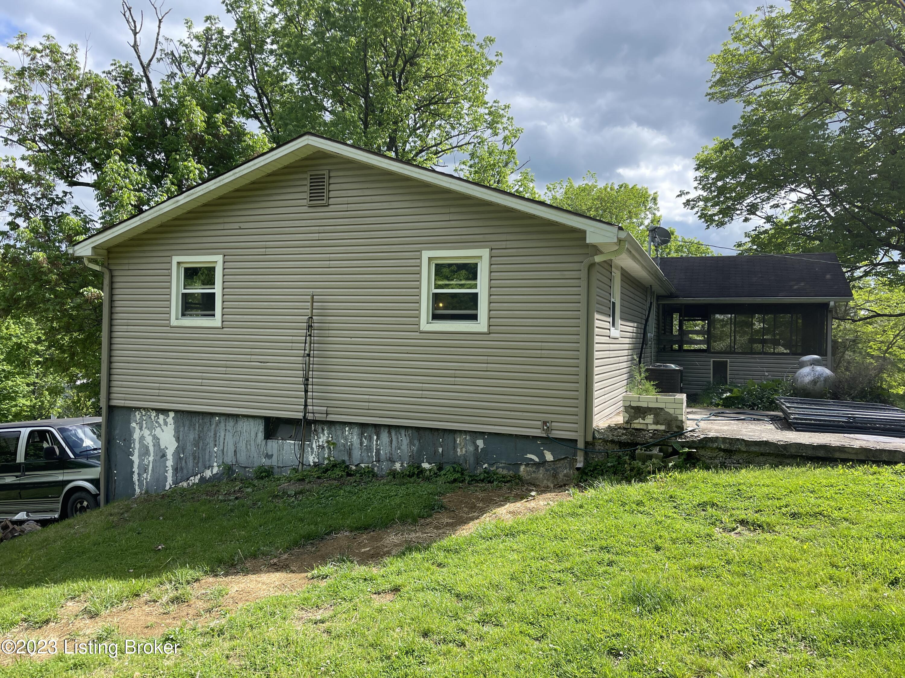 1386 Beaver Lake Road Lawrenceburg, KY 40342 - Photo 25 of 30 IMG_4306