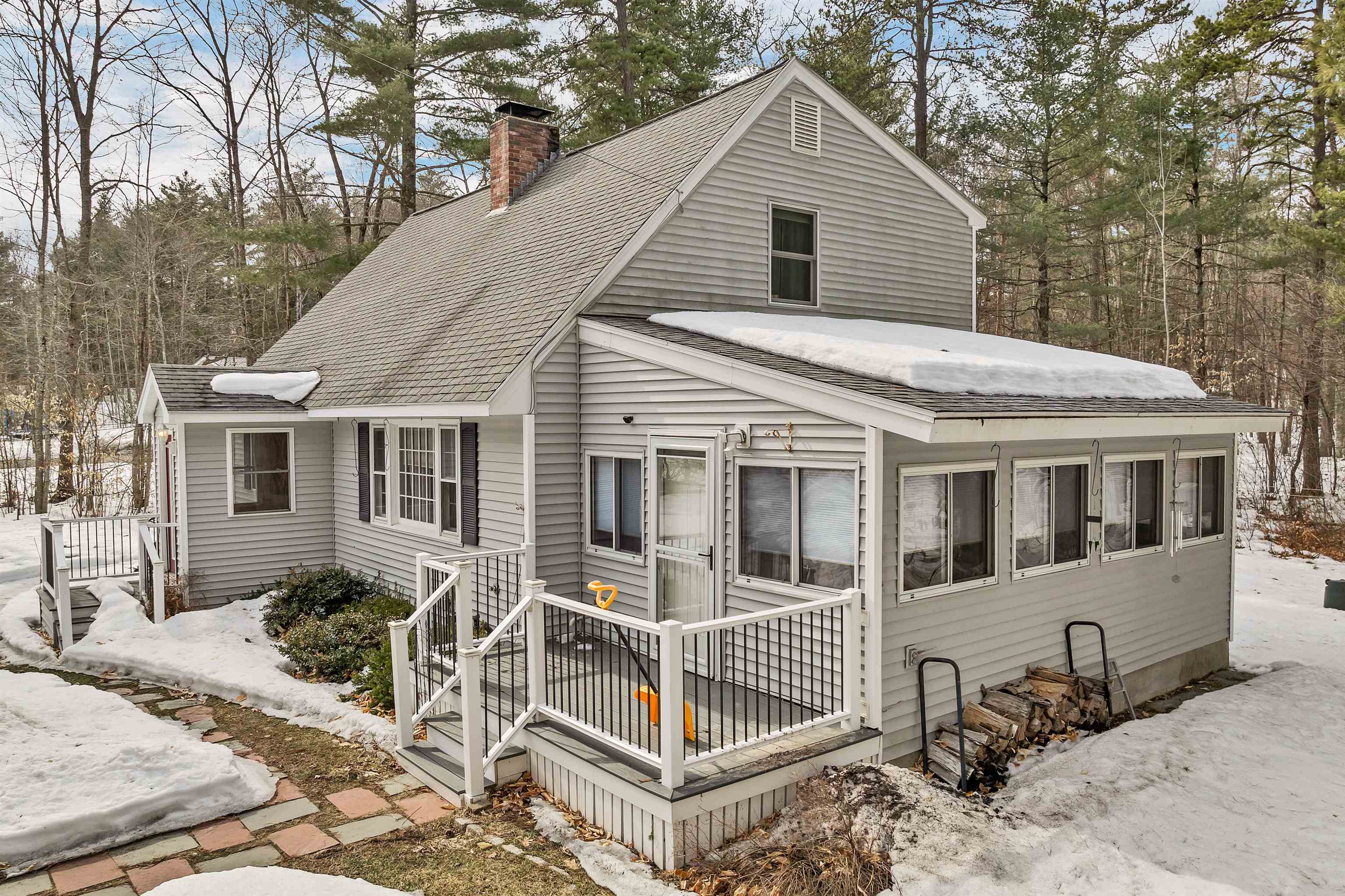 39 Deer Cove Road Ossipee, NH 03814 - Photo 1 of 56