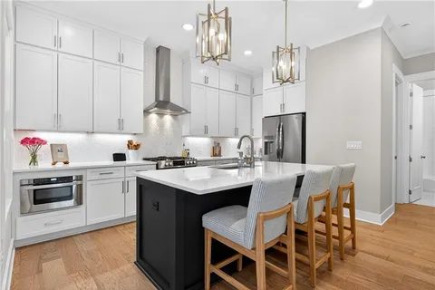 $799,900 | 805 Castile Lane, Woodstock, GA 30188