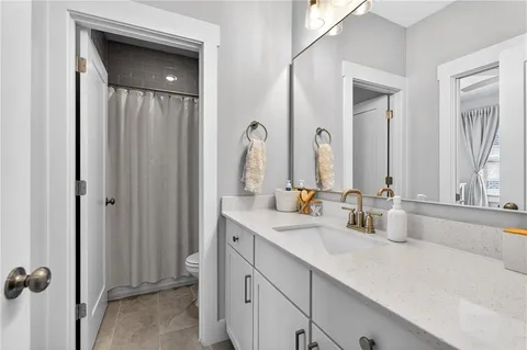 $799,900 | 805 Castile Lane, Woodstock, GA 30188