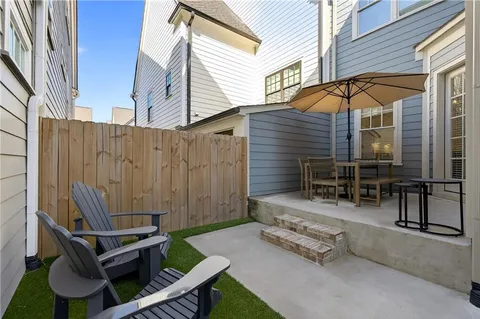 $799,900 | 805 Castile Lane, Woodstock, GA 30188