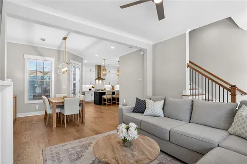 $799,900 | 805 Castile Lane, Woodstock, GA 30188