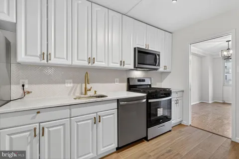 $249,900 | 4515 Willard Avenue, Unit S616, Chevy Chase, MD 20815