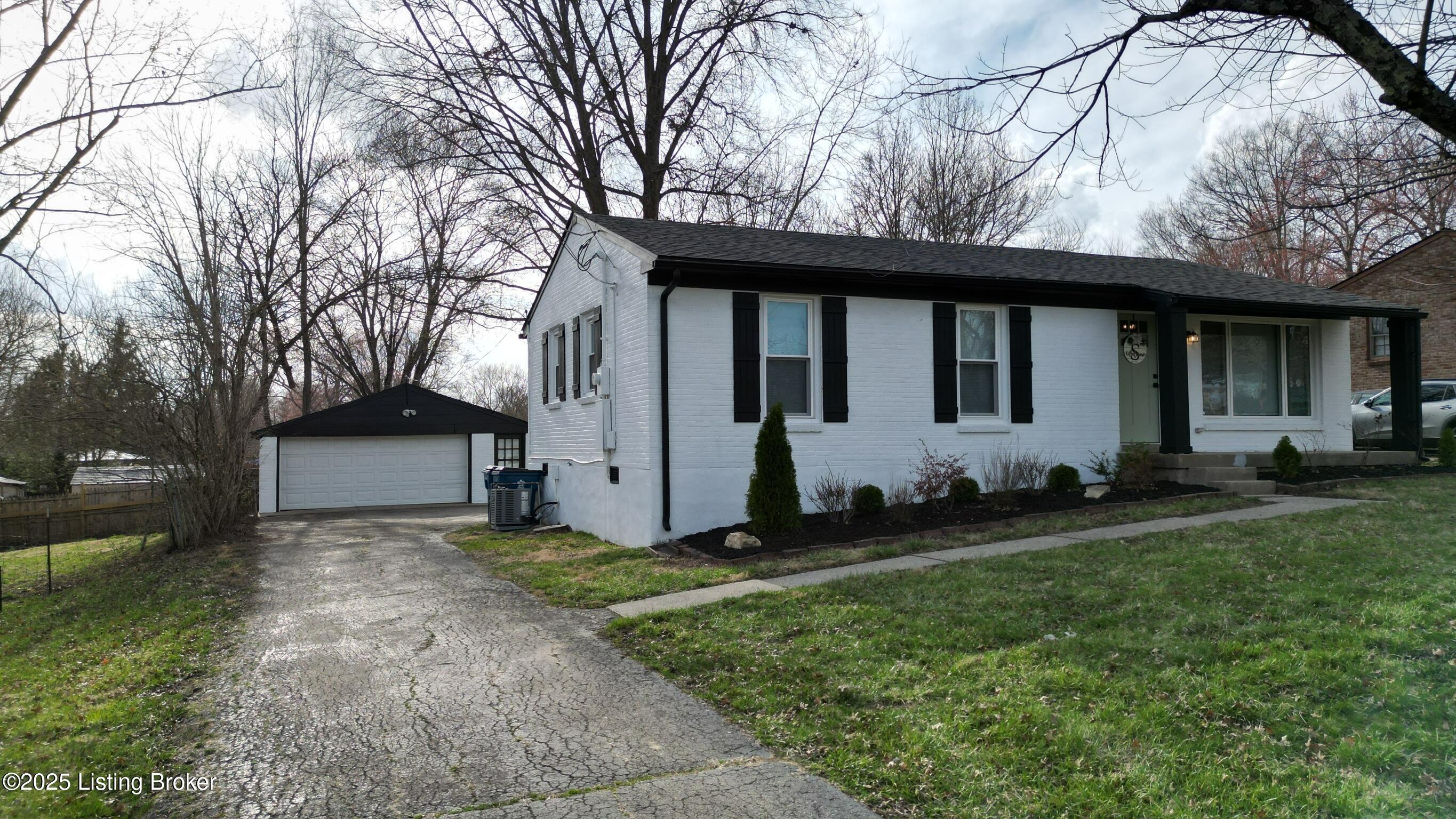 6810 Rte 2858 Crestwood, KY 40014 - Photo 2 of 47 House and Garage