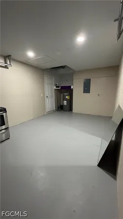 $1,800 | 5046 Locke Lane, Lehigh Acres, FL 33973