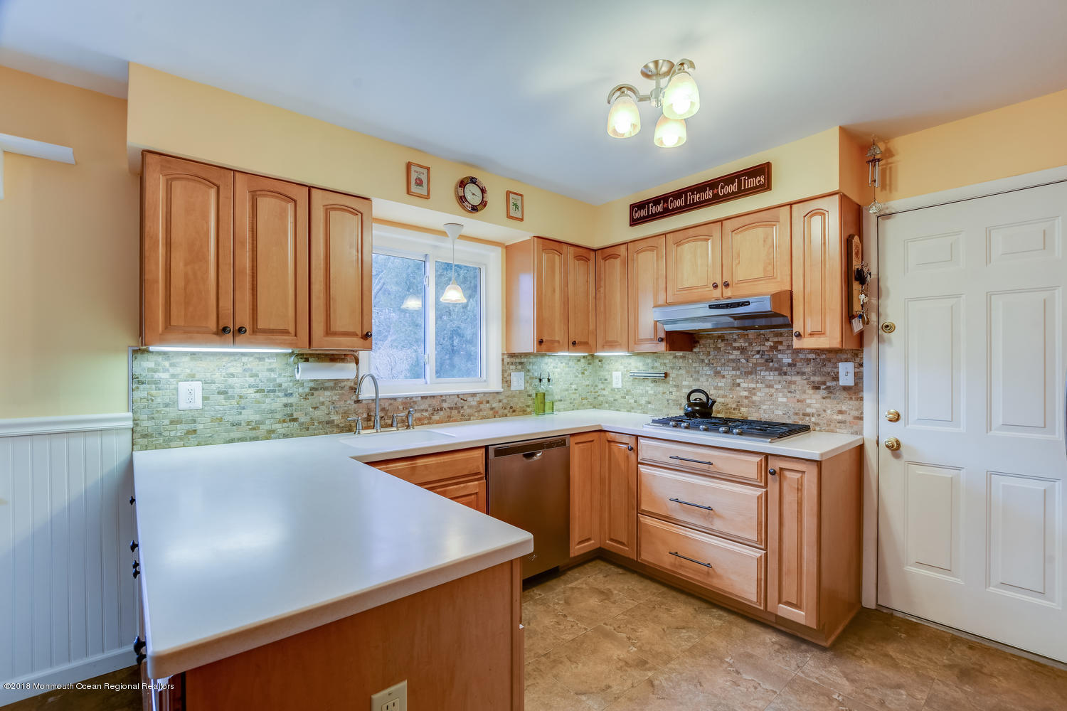 113 Three Brooks Road Freehold, NJ 07728 - Photo 13 of 37 113 Three Brooks Rd