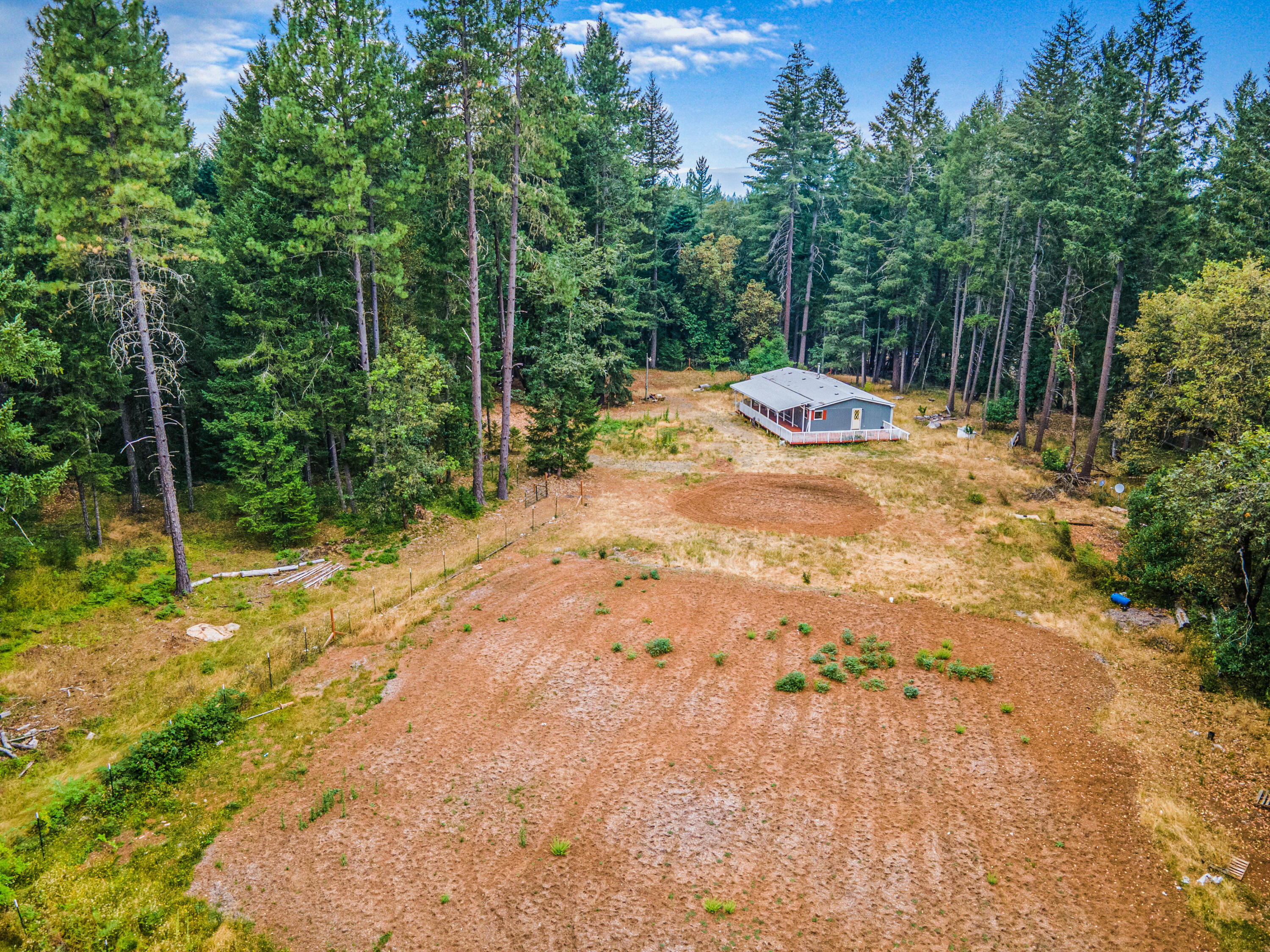 1200 Dick George Road Cave Junction, OR 97523 - Photo 27 of 33 Cave Junction-10