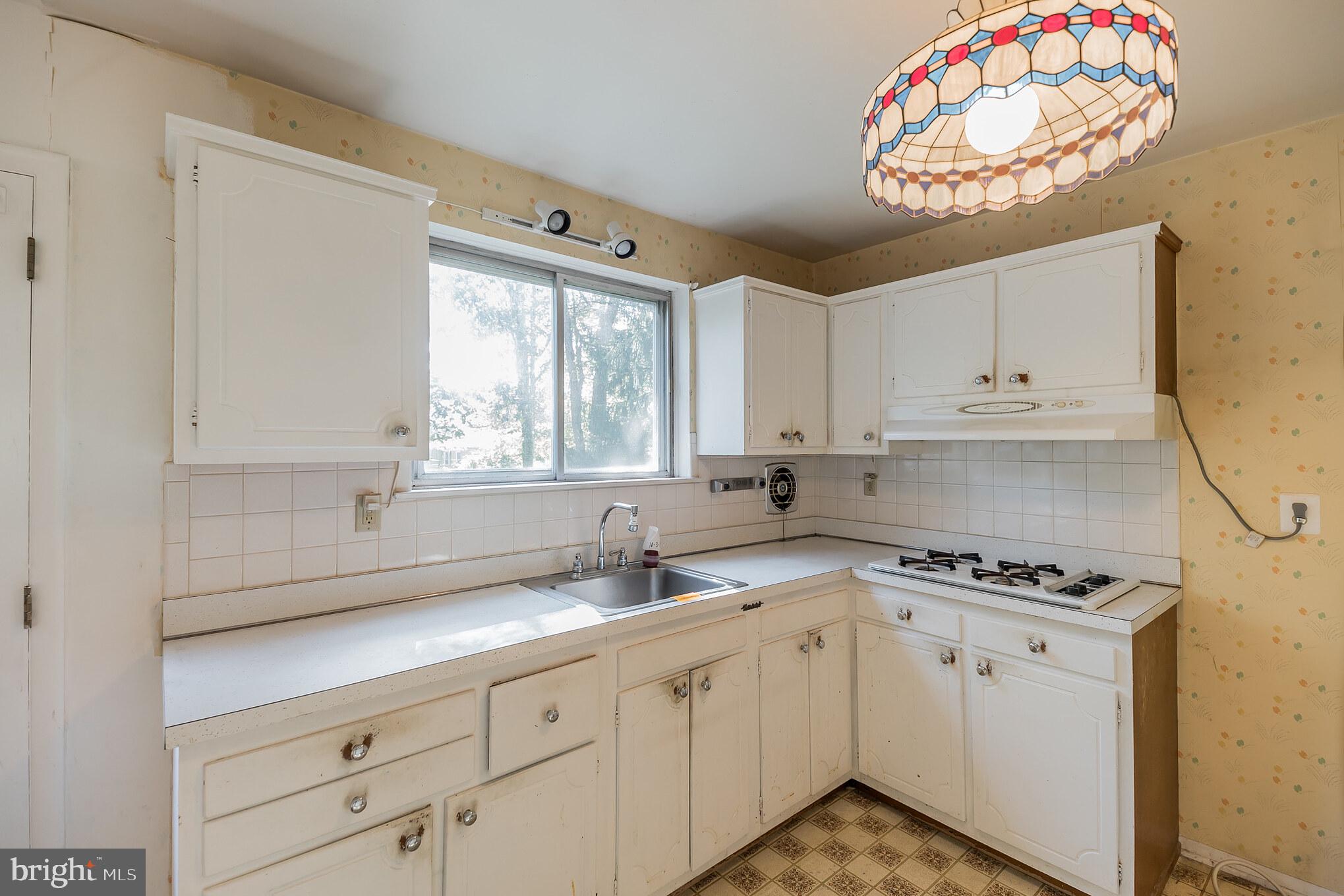 56 Briarcliff Road Atco, NJ 08004 - Photo 12 of 25 Gallery Image 12