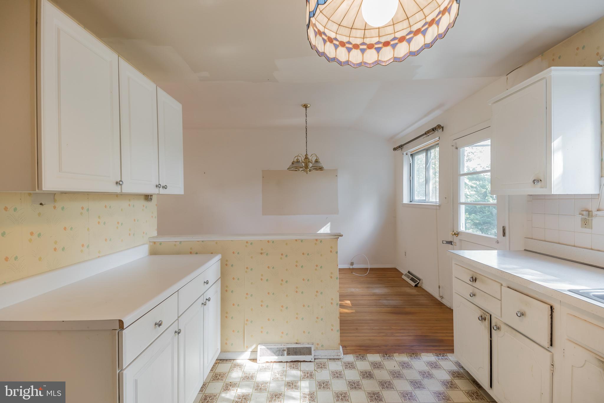 56 Briarcliff Road Atco, NJ 08004 - Photo 9 of 25 Gallery Image 9