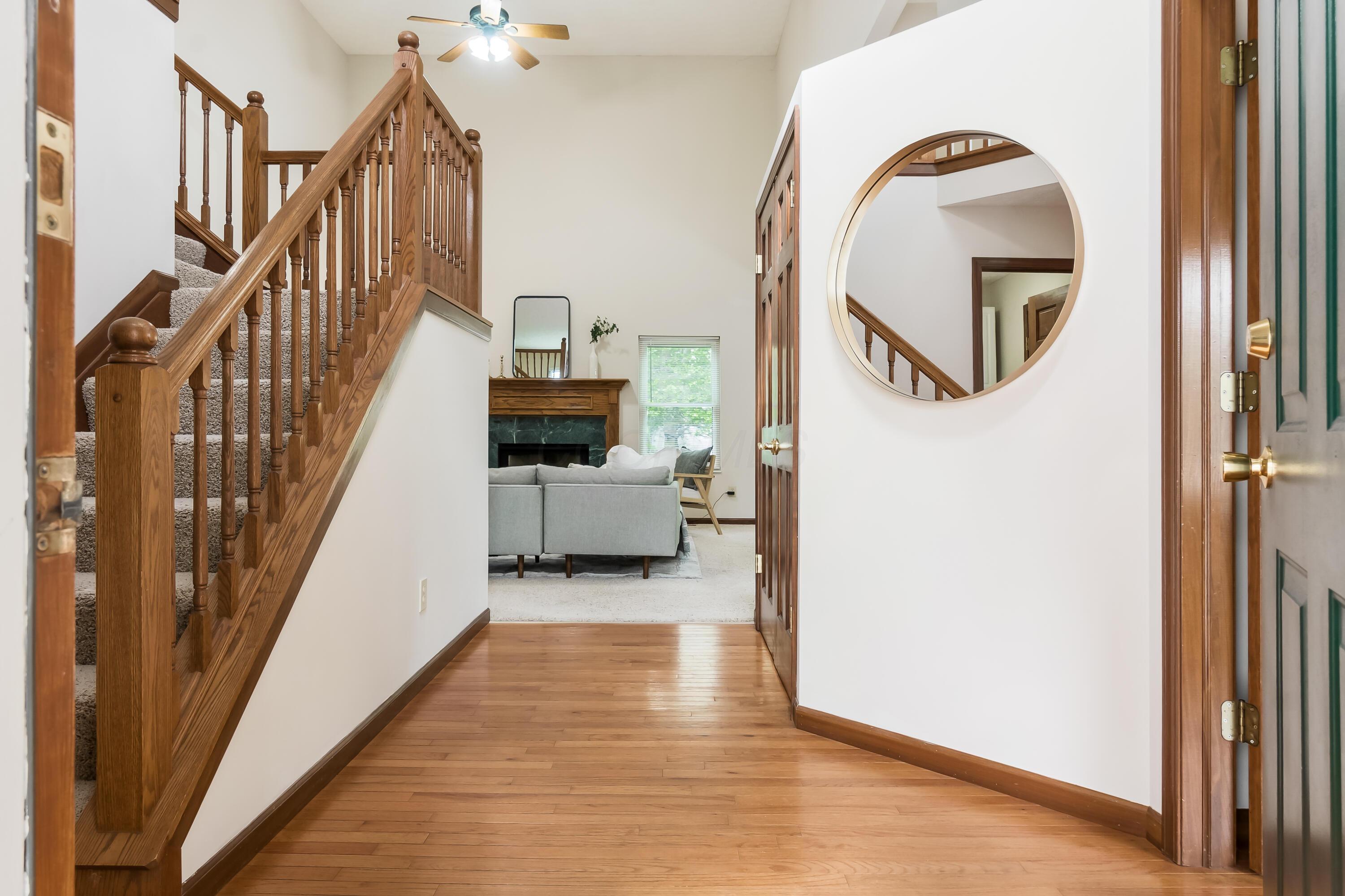 5839 Castleknock Road Dublin, OH 43016 - Photo 6 of 47 i_5839_Castleknock_001