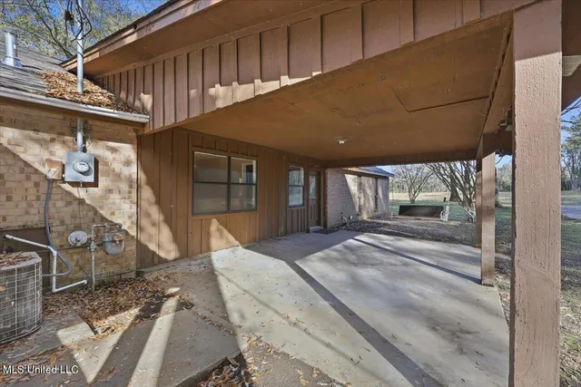 $284,000 | 3668 North Liberty Street, Canton, MS 39046