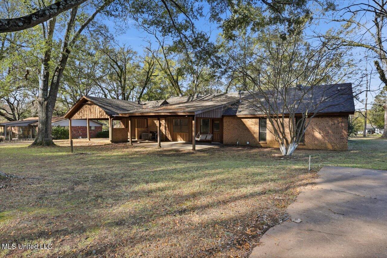 3668 North Liberty Street Canton, MS 39046 - Photo 30 of 32 33-3668 N Liberty St _ Home Tours MS