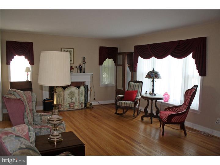 206 Murphy Road Wilmington, DE 19803 - Photo 2 of 13 Gallery Image 2