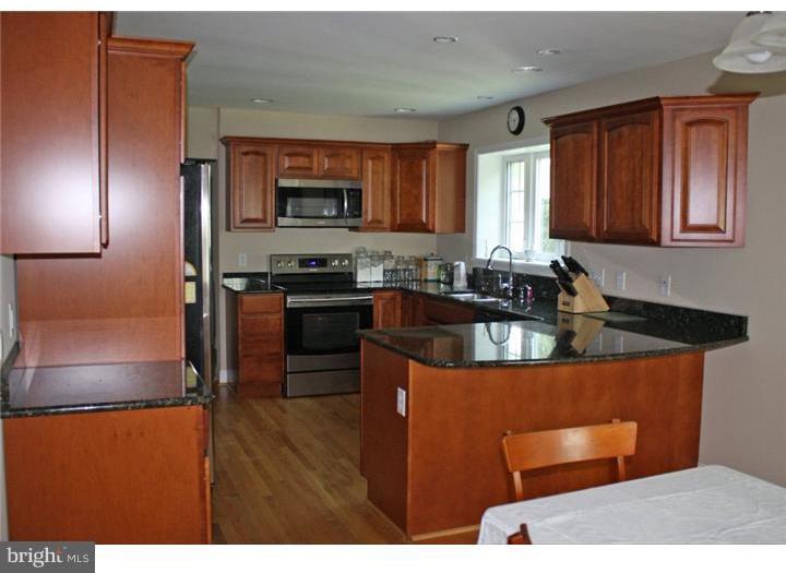 206 Murphy Road Wilmington, DE 19803 - Photo 4 of 13 Gallery Image 4