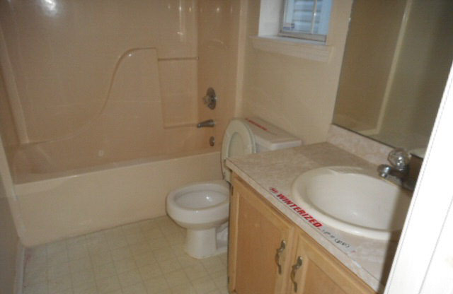109 Marikesh Drive Daphne, AL 36526 - Photo 6 of 11 BATH 2