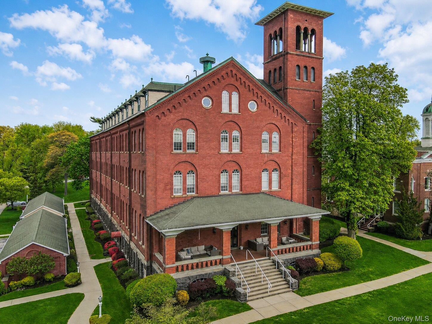 The Lofts at Chapel Hill