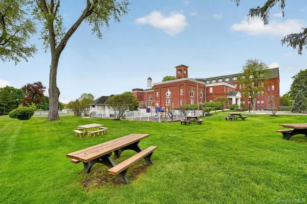 $450,000 | 200 School House Road, Unit 1A, Peekskill, NY 10566