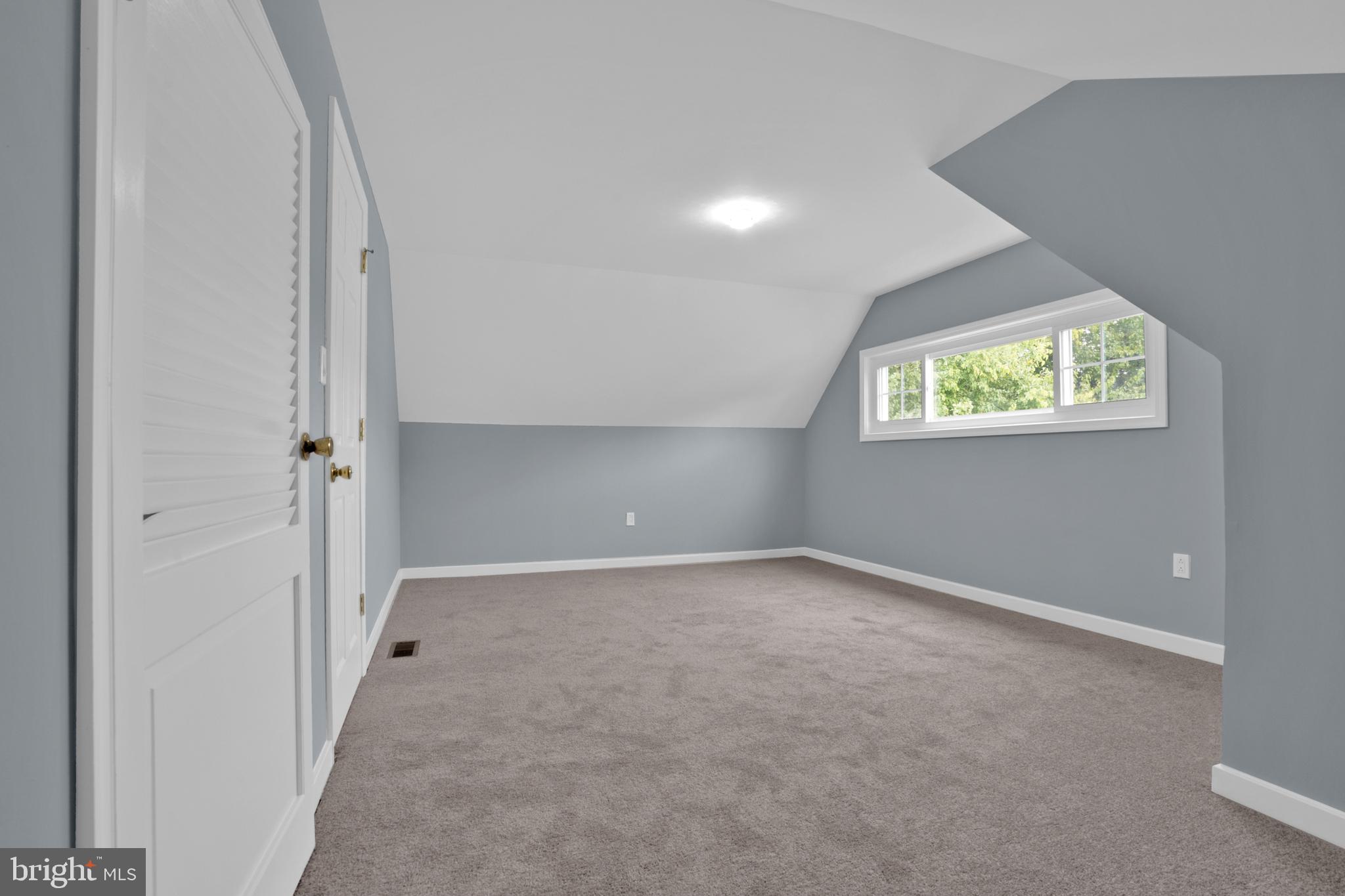 53 Geranium Road Levittown, PA 19057 - Photo 26 of 37 Gallery Image 26