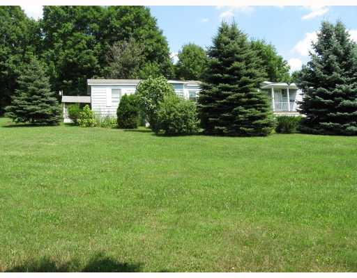 2193 Ridgeview Road Mount Pleasant, PA 15666 - Photo 2 of 2 Exterior Front.