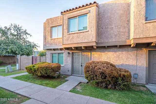 $1,695 | 600 South Dobson Road, Unit 39, Mesa, AZ 85202