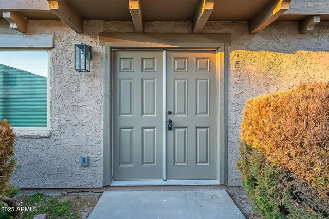 $1,695 | 600 South Dobson Road, Unit 39, Mesa, AZ 85202