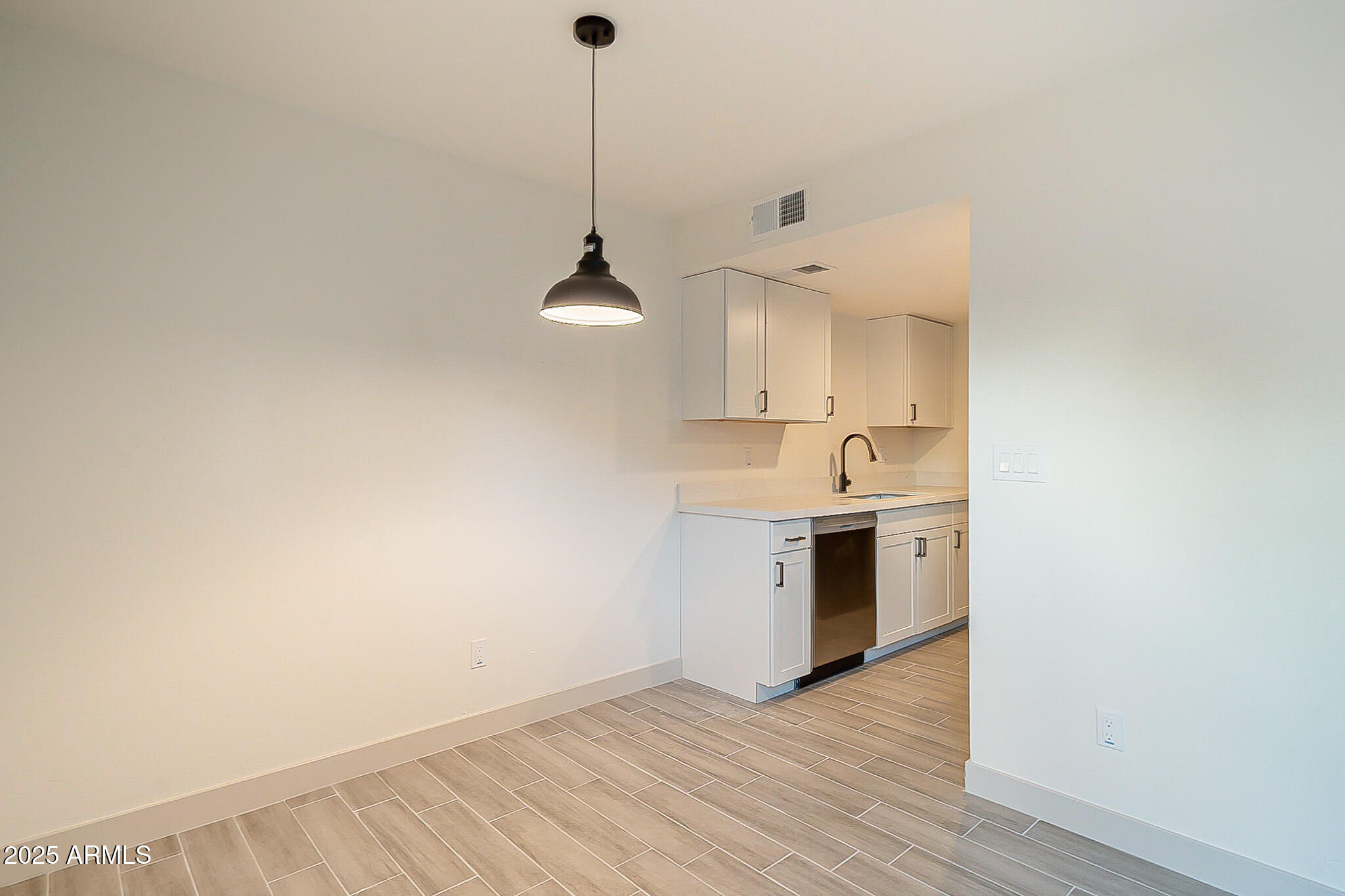 600 South Dobson Road, Unit 39 Mesa, AZ 85202 - Photo 10 of 31 Dobson-10