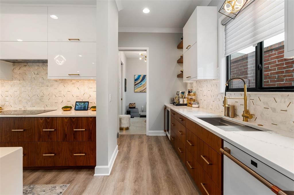 13116 Southwest 9th Road Newberry, FL 32669 - Photo 12 of 54