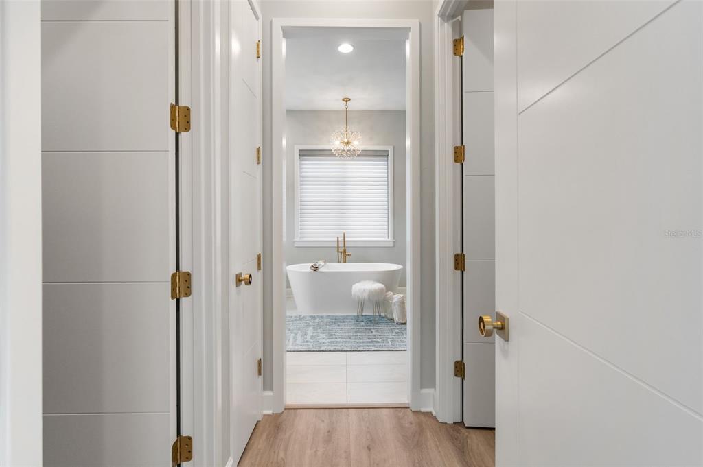 13116 Southwest 9th Road Newberry, FL 32669 - Photo 18 of 54