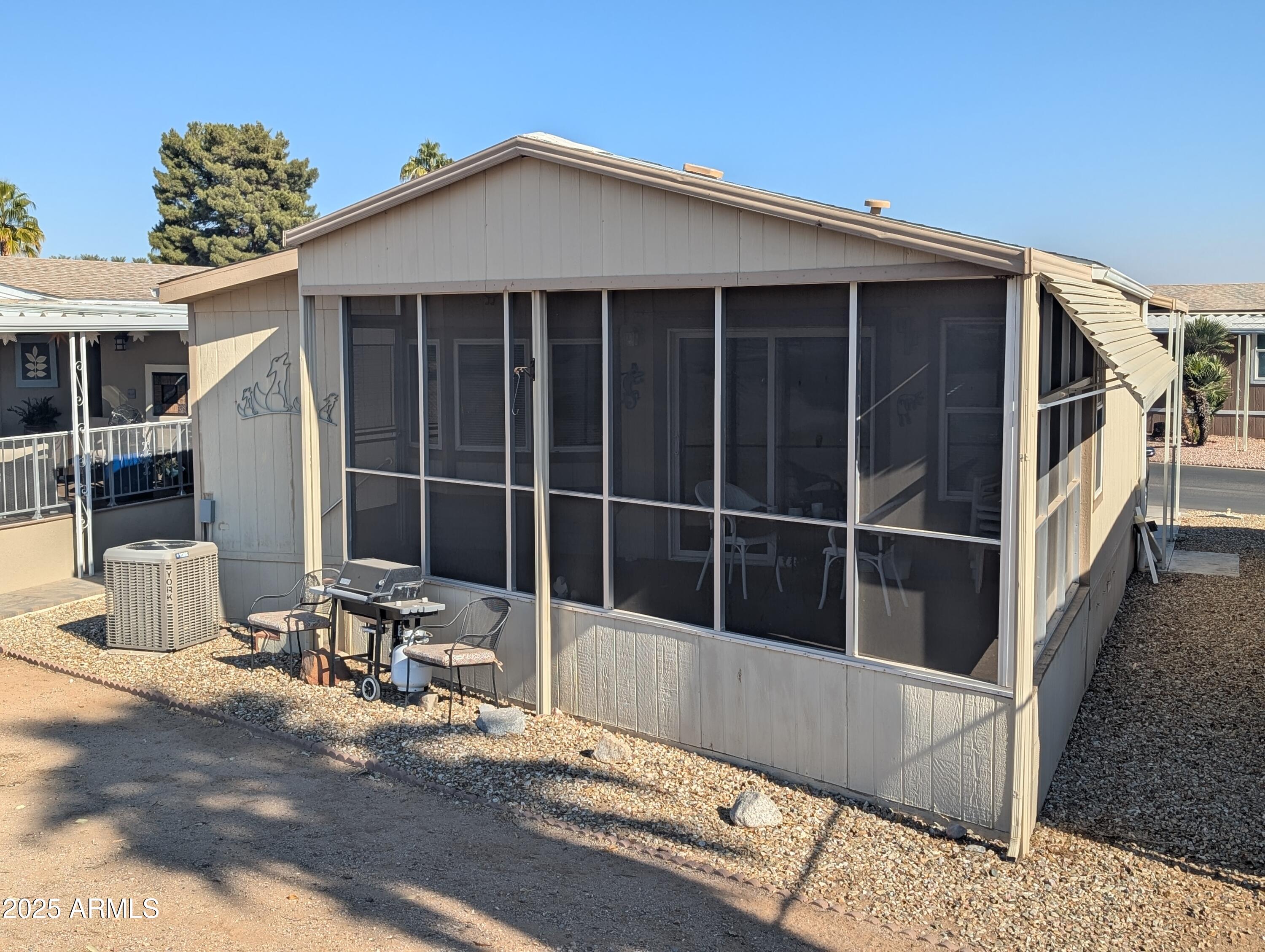 17200 West Bell Road, Unit 1599 Surprise, AZ 85374 - Photo 36 of 37 PXL_20250106_190417786.RAW-01.MP.COVER