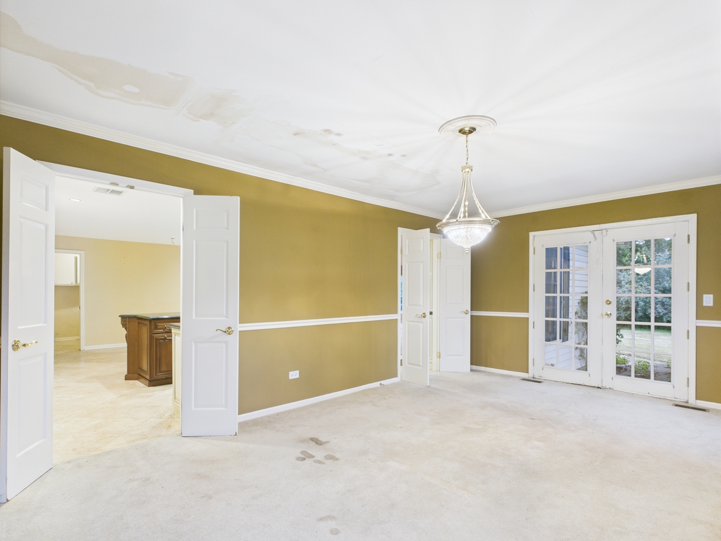 558 St Andrews Lane Inverness, IL 60067 - Photo 6 of 42