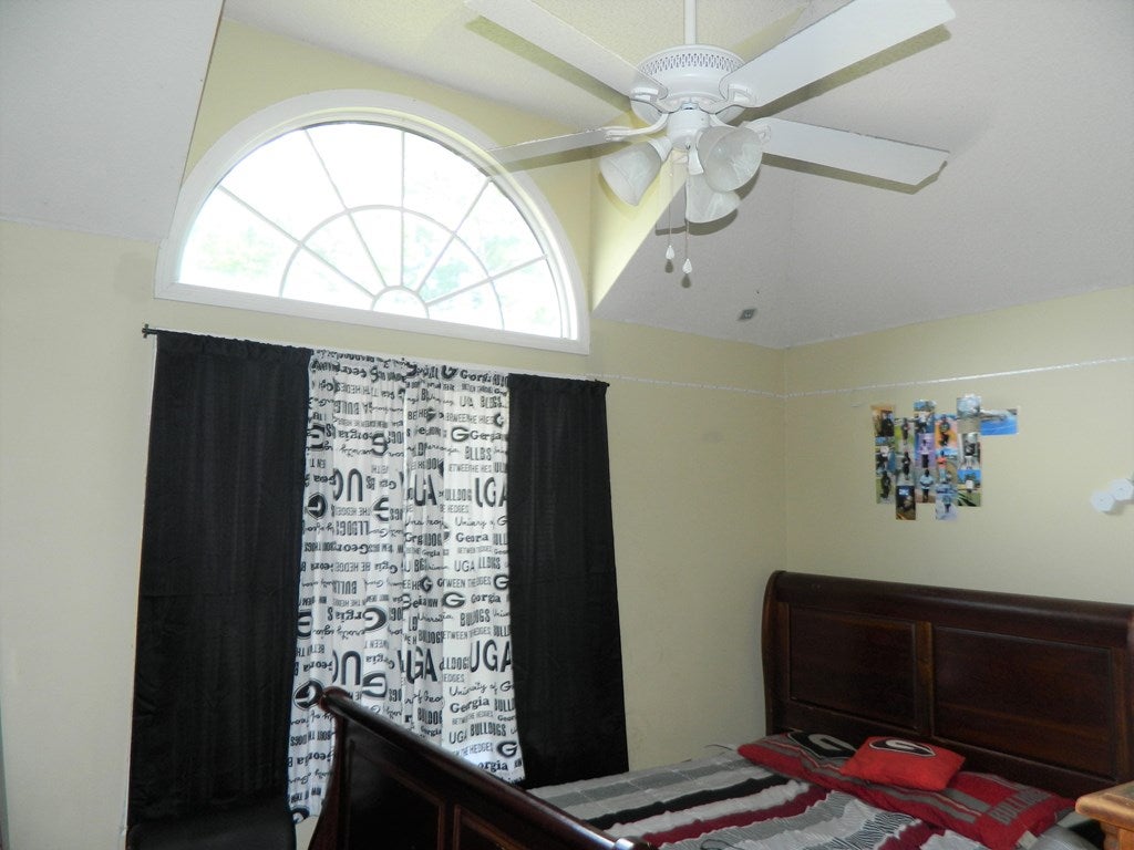 318 Brookfield Road Valdosta, GA 31602 - Photo 10 of 13 Gallery Image 10