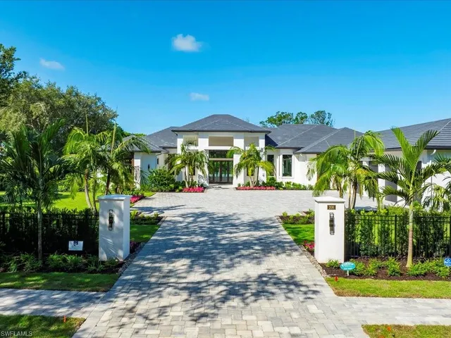 $11,995,000 | 208 Hickory Road, Naples, FL 34108