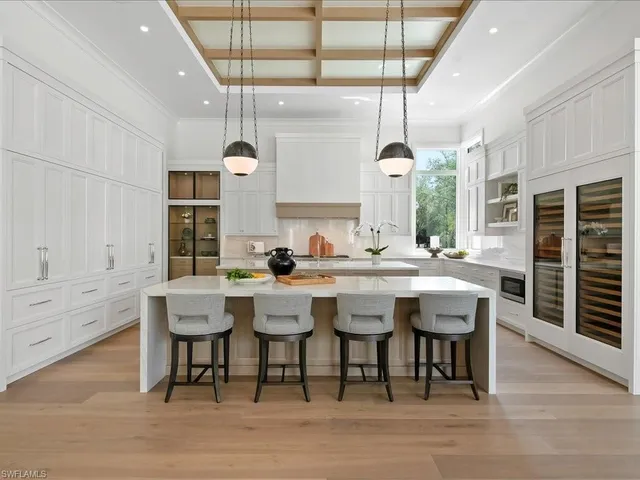 $11,995,000 | 208 Hickory Road, Naples, FL 34108