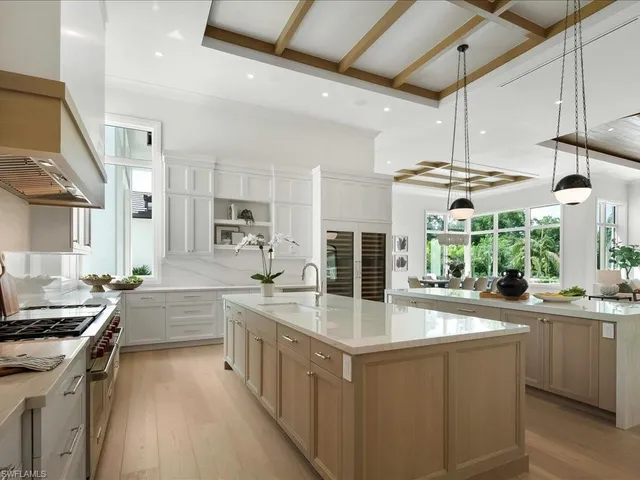 $11,995,000 | 208 Hickory Road, Naples, FL 34108