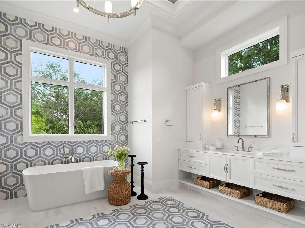 208 Hickory Road Naples, FL 34108 - Photo 28 of 50