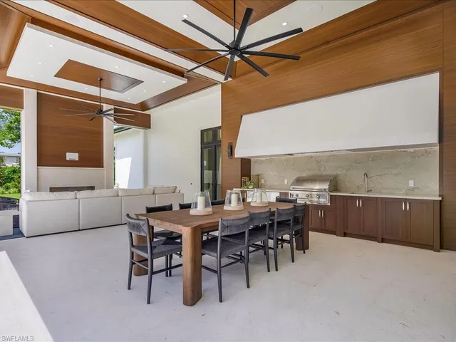 $11,995,000 | 208 Hickory Road, Naples, FL 34108