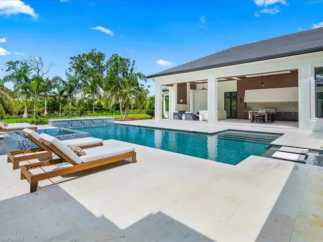 $11,995,000 | 208 Hickory Road, Naples, FL 34108